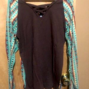 Cowgirl Tuff shirt only worn once